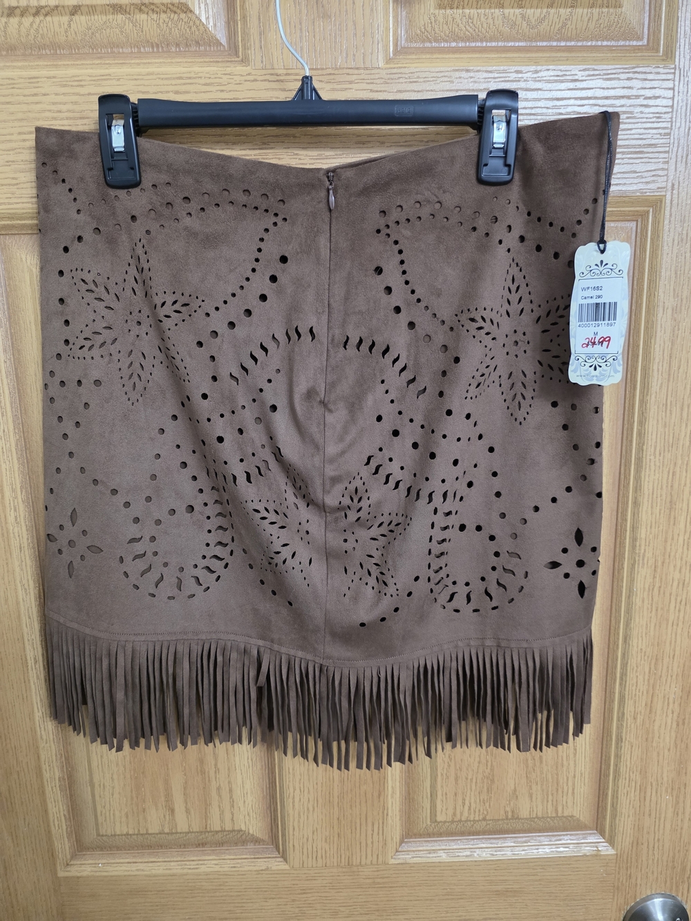 Shyanne (Boot Barn) Fringed Brown Laser-Cut Mini Skirt - Picture 5 of 5